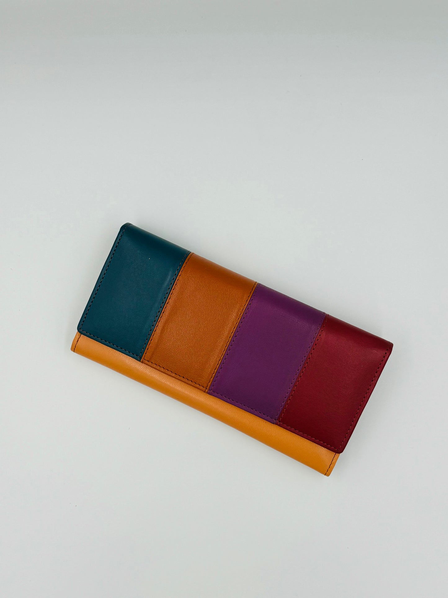 Lisa Purse